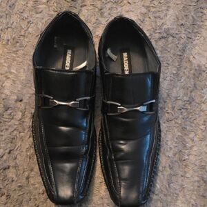 Steve Madden Black Leather Slip-On Loafers